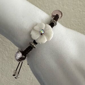 Cookie Lee Hand Macrame Mother of Pearl Bracelet Pink/white